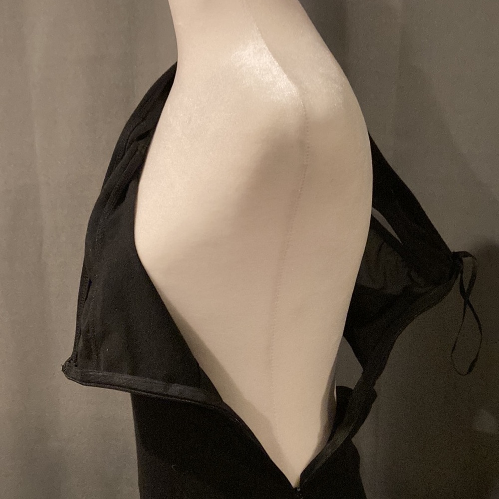 MY LITTLE BLACK DRESS TO BECOME YOURS. WORN ONCE ON MY HONEYMOON - Picture 4 of 11